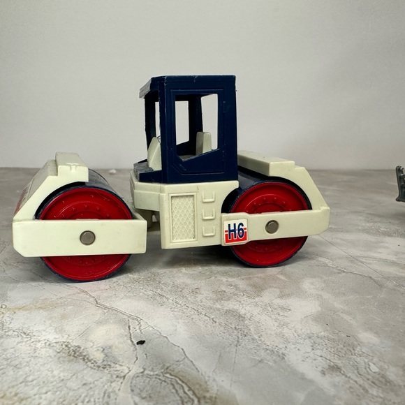 7” New Ray construction excavator truck AW-6000 - Picture 6 of 14